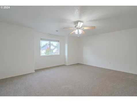 314 S 34th Place Ridgefield WA 98642