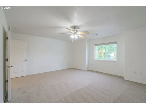 314 S 34th Place Ridgefield WA 98642