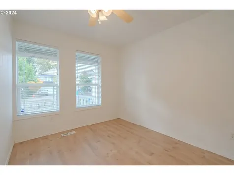 314 S 34th Place Ridgefield WA 98642