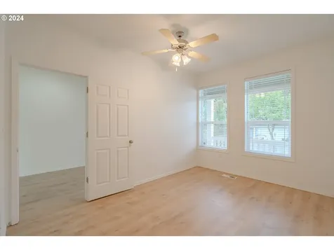 314 S 34th Place Ridgefield WA 98642