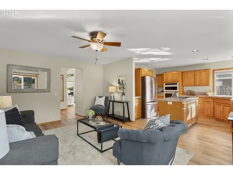 2296 Ne Estate Drive Hillsboro OR 97124