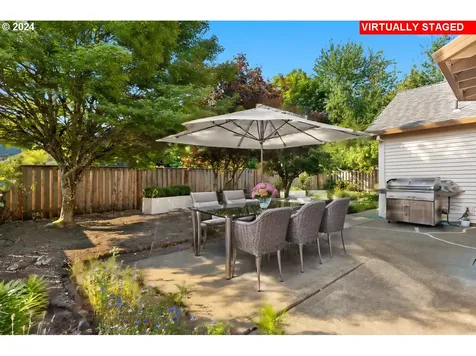 2296 Ne Estate Drive Hillsboro OR 97124