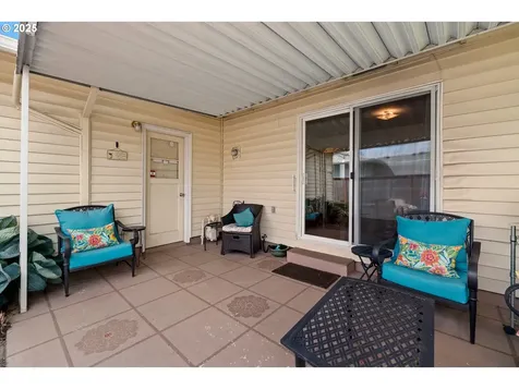 1499 Walton Way Woodburn OR 97071