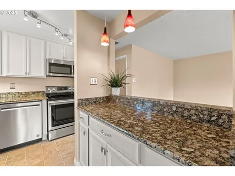 1499 Walton Way Woodburn OR 97071