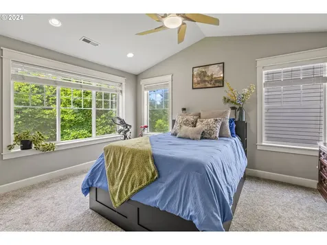 18401 Se 44th Lane Vancouver WA 98683