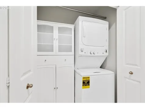 1176 Necarney Street Rockaway Beach OR 97136