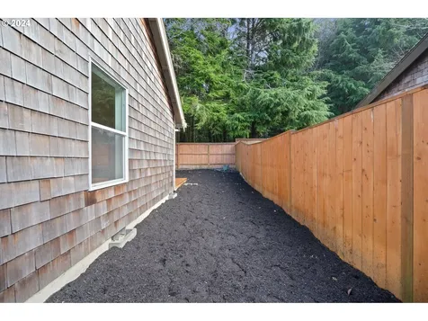 1176 Necarney Street Rockaway Beach OR 97136