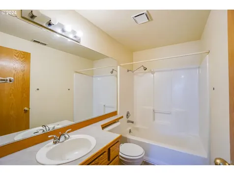 15510 SE 15th Street Vancouver WA 98683