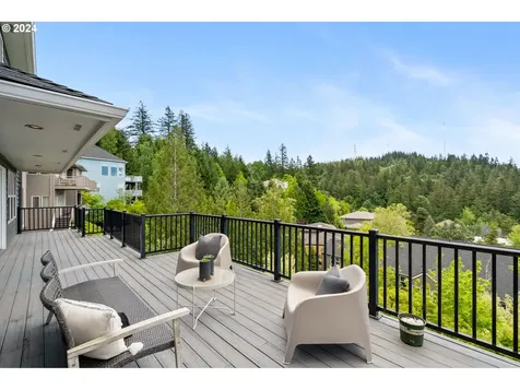 7928 NW Hawkins Boulevard Portland OR 97229