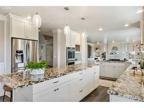 7928 NW Hawkins Boulevard Portland OR 97229