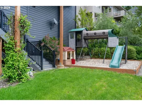 7928 NW Hawkins Boulevard Portland OR 97229