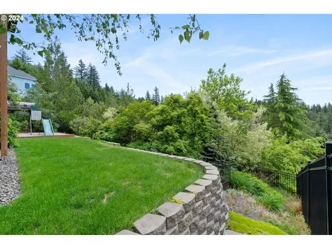 7928 NW Hawkins Boulevard Portland OR 97229