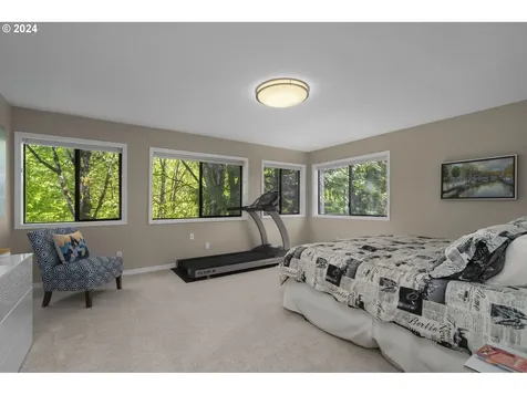 8320 NW Reed Drive Portland OR 97229