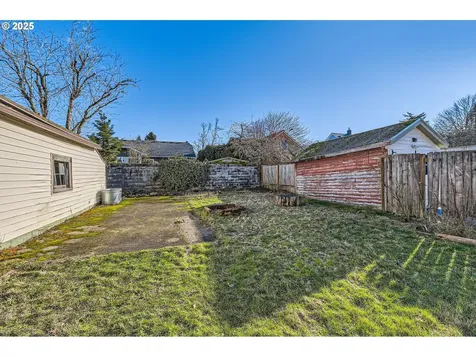 4214 NE 23rd Avenue Portland OR 97211
