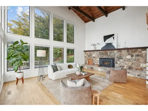 32125 Ne Wand Road Troutdale OR 97060