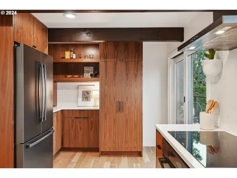 32125 Ne Wand Road Troutdale OR 97060