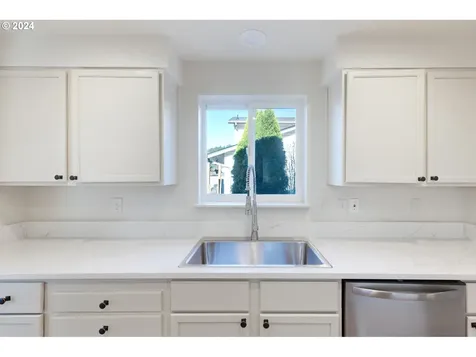 155 Greystone Road Kalama WA 98625