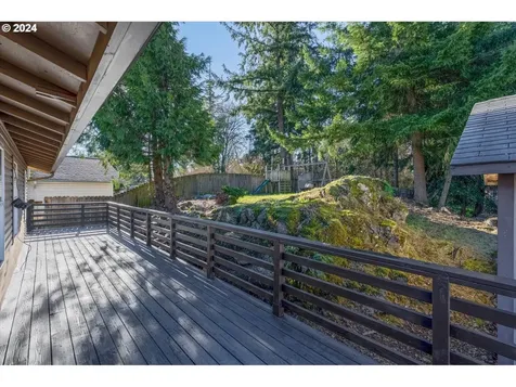 155 Greystone Road Kalama WA 98625