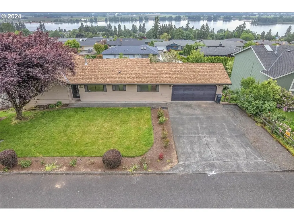 1800 9th Street Columbia City OR 97018
