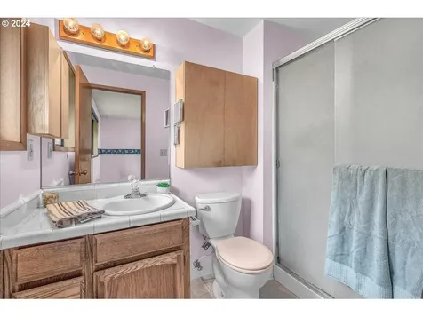 1800 9th Street Columbia City OR 97018