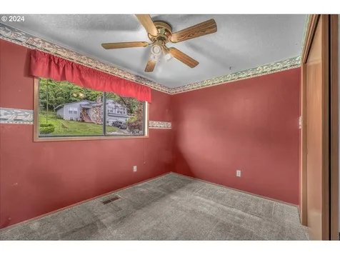 1800 9th Street Columbia City OR 97018