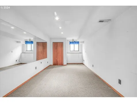 1800 9th Street Columbia City OR 97018