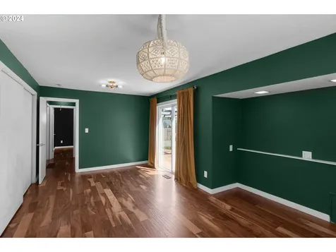 8514 Ne Multnomah Street Portland OR 97220