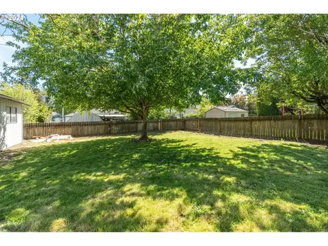 8514 Ne Multnomah Street Portland OR 97220