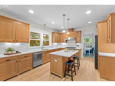 3084 Dillon Lane West Linn OR 97068
