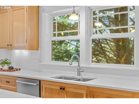 3084 Dillon Lane West Linn OR 97068