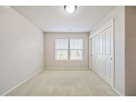 660 NE 73rd Avenue Hillsboro OR 97124