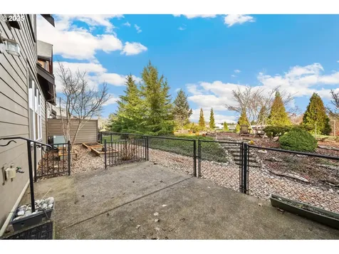 660 NE 73rd Avenue Hillsboro OR 97124