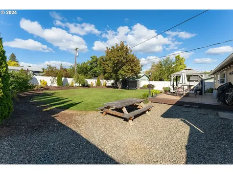 120 Se Park Street Winston OR 97496