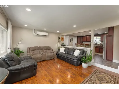 120 Se Park Street Winston OR 97496