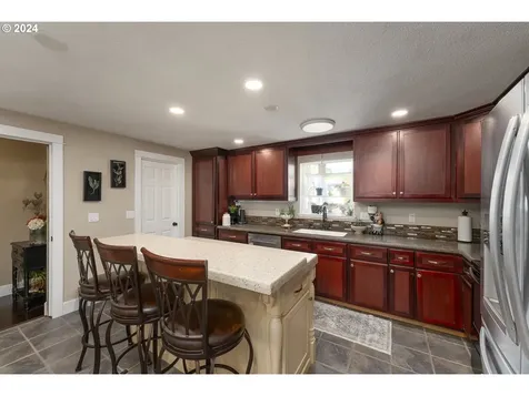 120 Se Park Street Winston OR 97496
