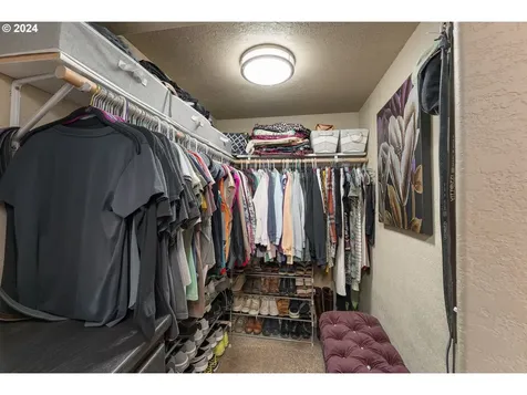 120 Se Park Street Winston OR 97496