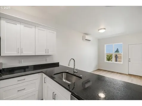 365 SE Kitzmiller Drive Dallas OR 97338