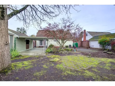 9104 SE Mill Street Portland OR 97216