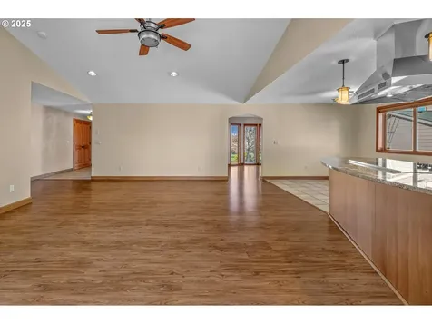 13619 NW 14th Place Vancouver WA 98685
