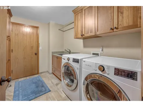 13619 NW 14th Place Vancouver WA 98685