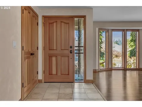 13619 NW 14th Place Vancouver WA 98685
