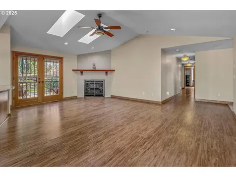 13619 NW 14th Place Vancouver WA 98685