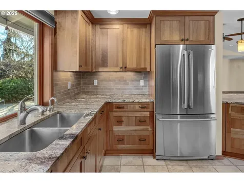 13619 NW 14th Place Vancouver WA 98685