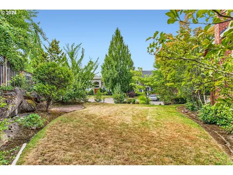 12791 Nw Lorraine Drive Portland OR 97229