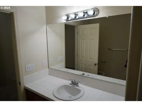 1416 NE 87th Circle Vancouver WA 98665