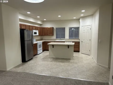 1416 NE 87th Circle Vancouver WA 98665