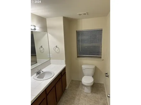 1416 NE 87th Circle Vancouver WA 98665