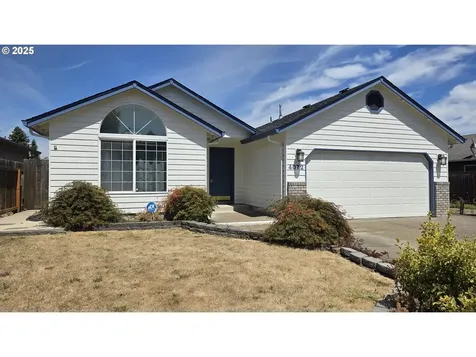 4072 Forsythia Street Springfield OR 97478