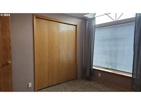 4072 Forsythia Street Springfield OR 97478