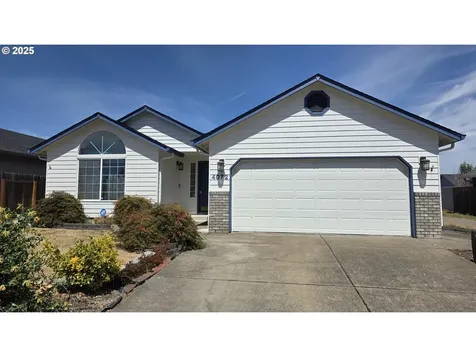 4072 Forsythia Street Springfield OR 97478
